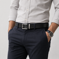 Ceinture En Croûte De Cuir Avec Boucle Ardillon Rotative portée Univers Ceinture