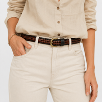 Ceinture En Cuir De Vachette 2.8Cm Tressée Cognac portée Femme Univers Ceinture