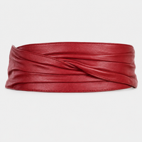 Ceintures Cuir De Mouton Large rouge portée Femme Univers Ceinture