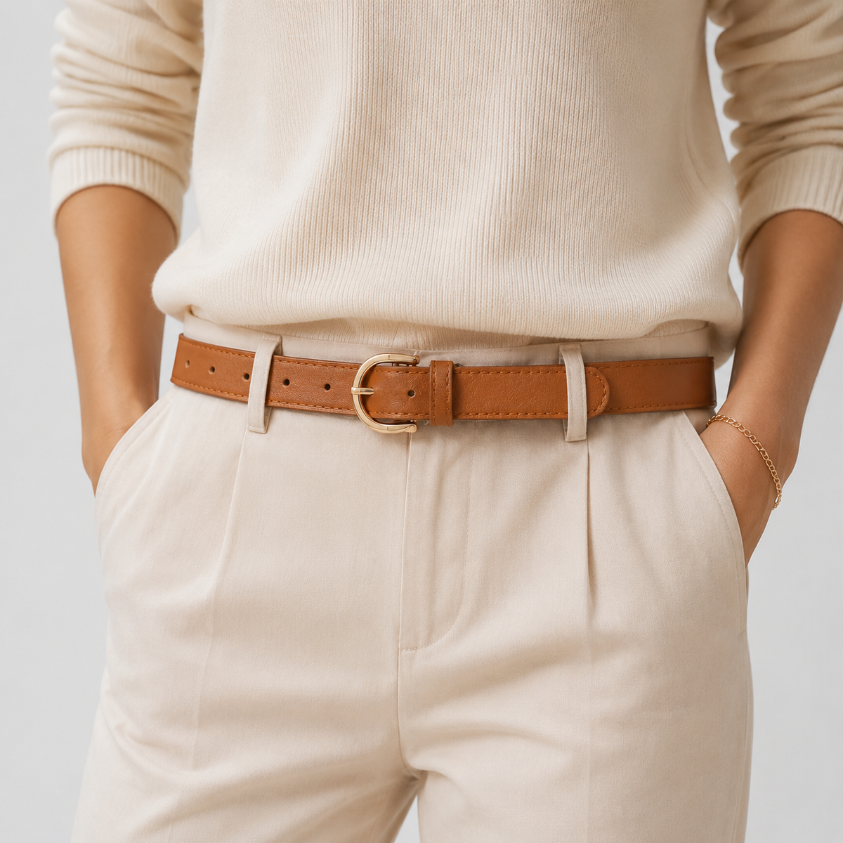 Ceintures Polyuréthane En Similicuir Fine marron portée Femme Univers Ceinture